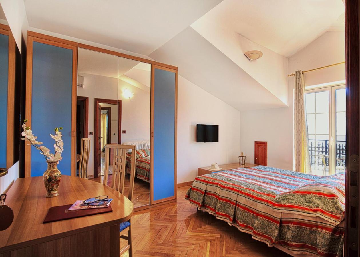 روفينج Villa Sveta Eufemija Bed End Breakfast I المظهر الخارجي الصورة