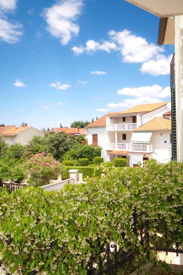 روفينج Villa Sveta Eufemija Bed End Breakfast I المظهر الخارجي الصورة