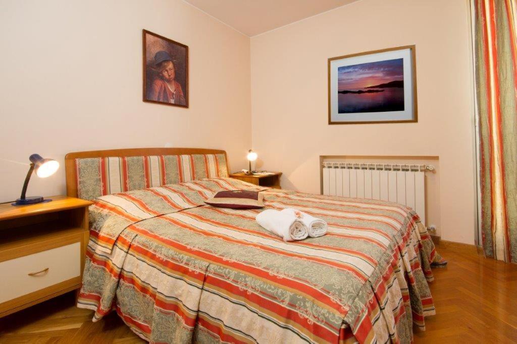 روفينج Villa Sveta Eufemija Bed End Breakfast I المظهر الخارجي الصورة
